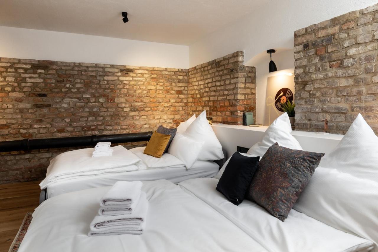 Coolest Apartment In Berlin, Easy Check-In, Cozy, Near City Center - 4 Room Maisonette #1 Bagian luar foto